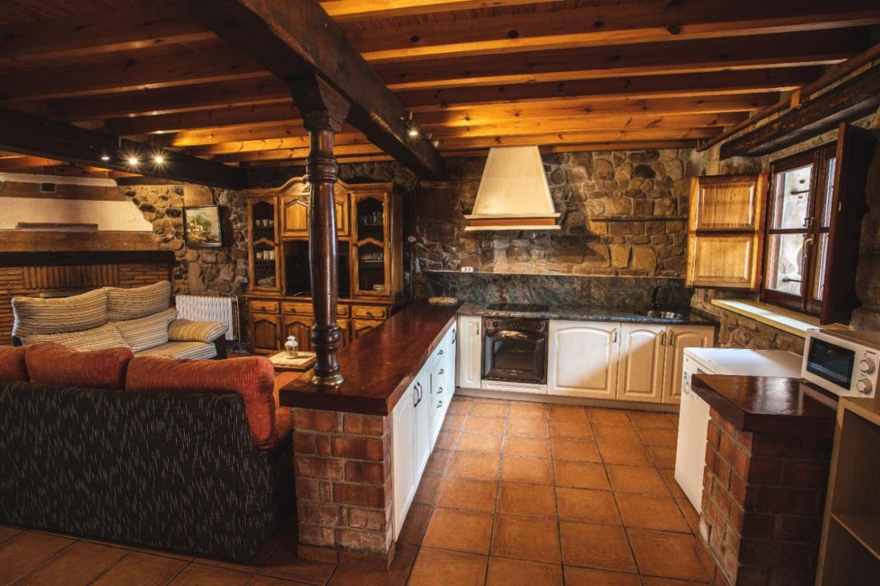 Penzion La Casa De Consuelo 3 Viérnoles Exteriér fotografie
